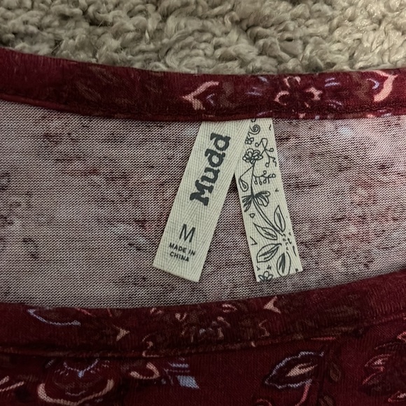 Long Sleeve Floral Tee - Picture 2 of 5